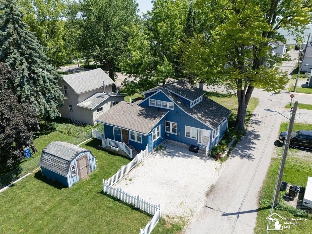 Image for MINIMUM BID AUCTION $59,000! 4346 4th St