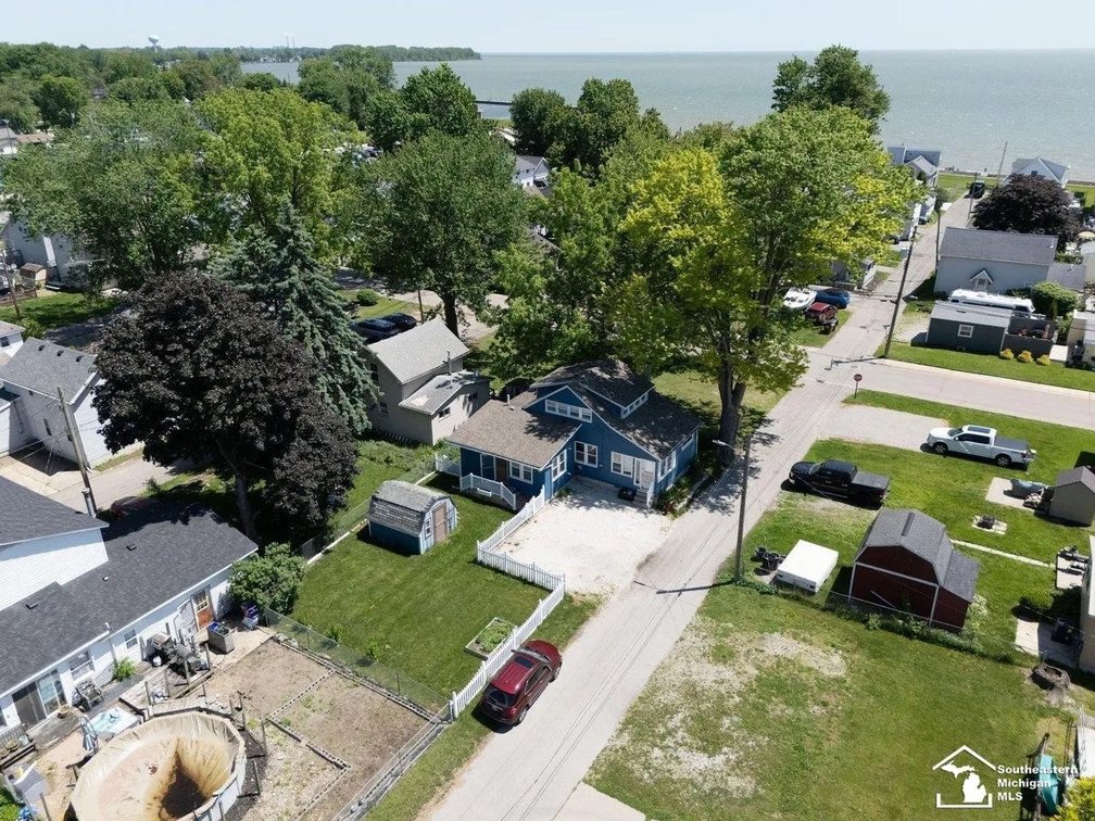 Image for MINIMUM BID AUCTION $59,000! 4346 4th St