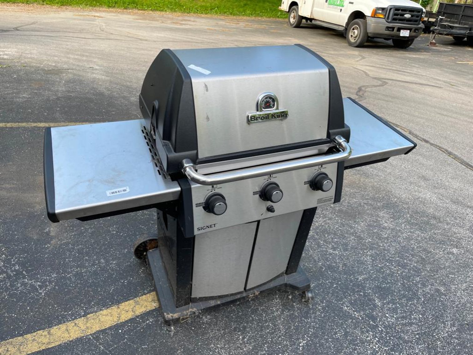 Image for RETURNED ITEMS AND DAMAGED BOX ONLINE ONLY AUCTION!