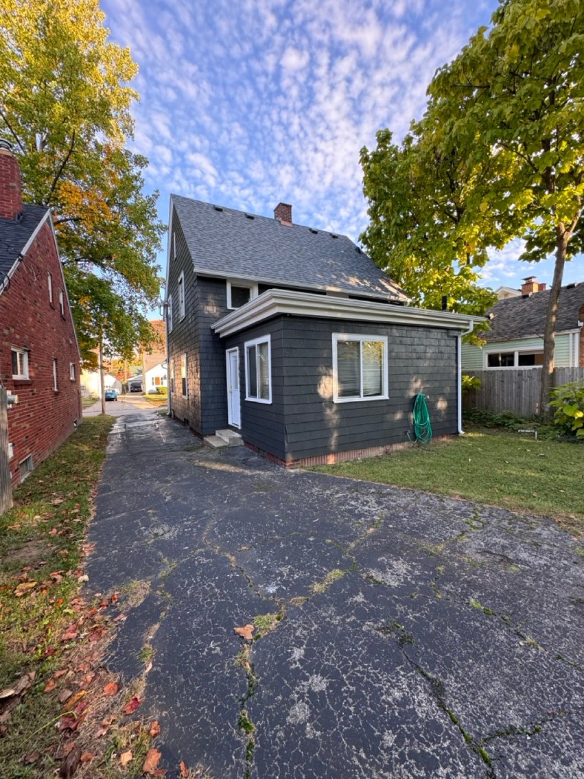 Image for SOLD PRIOR TO AUCTION! 2741 Northwood Ave