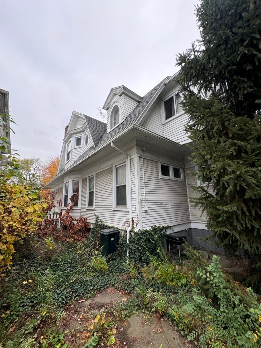 Image for MINIMUM BID AUCTION $25,000! 704 Boalt St