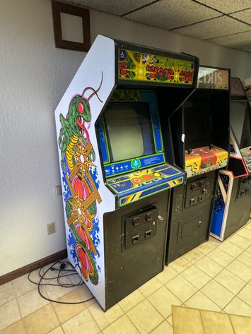 Image for ARCADE GAMES, BASKETS, TOOLS, FURNITURE AND HOUSEHOLD ITEMS ONLINE ONLY AUCTION