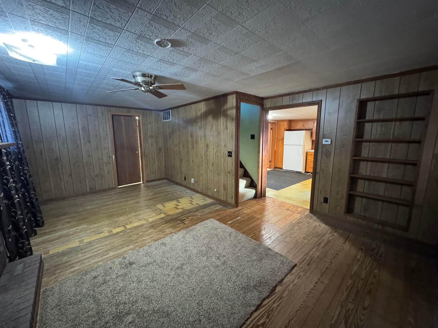 Image for MINIMUM BID AUCTION $79,000! 213 E Indiana Ave