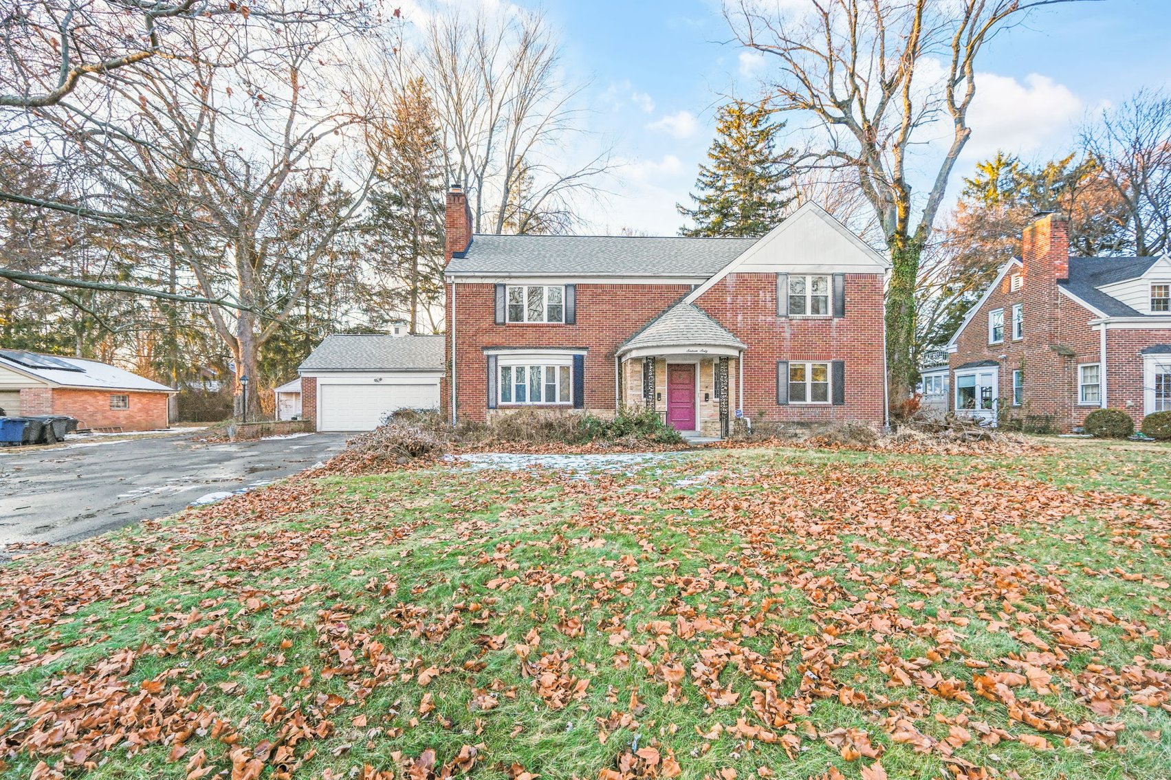 Image for MINIMUM BID AUCTION $149,000! 1660 N Cove Blvd.