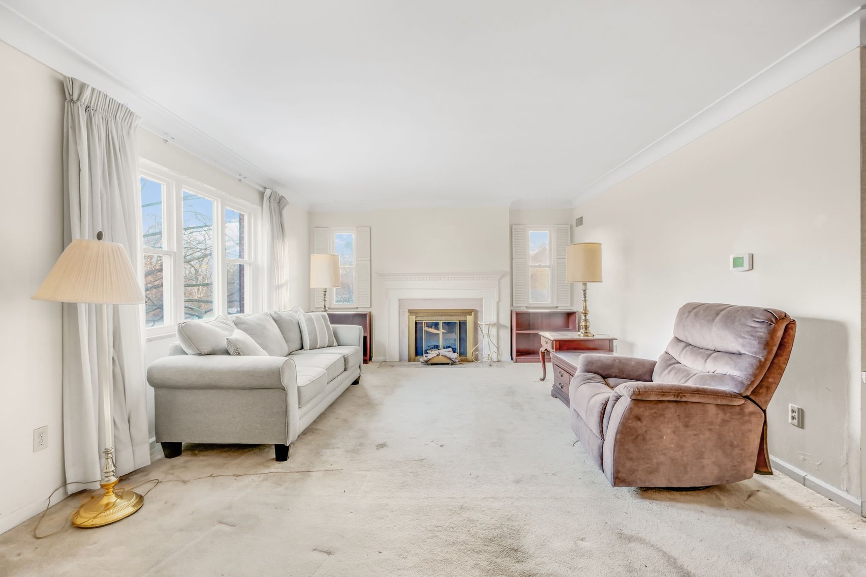 Image for MINIMUM BID AUCTION $149,000! 1660 N Cove Blvd.