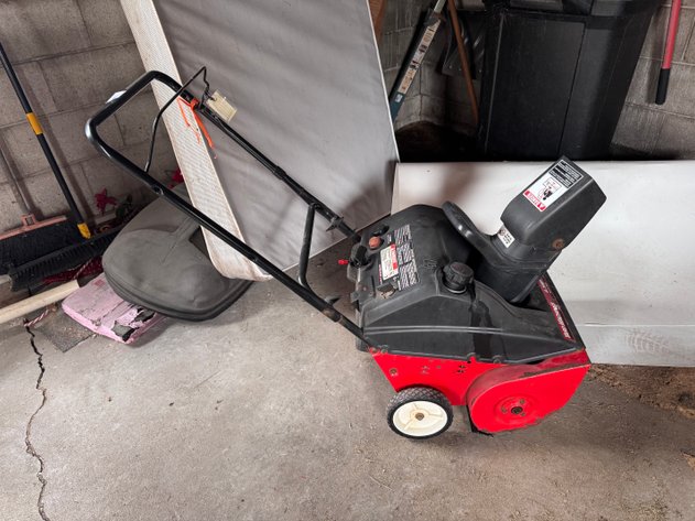 Image for MOWER, TOOLS AND HOUSEHOLD ITEMS ONLINE ONLY AUCTION