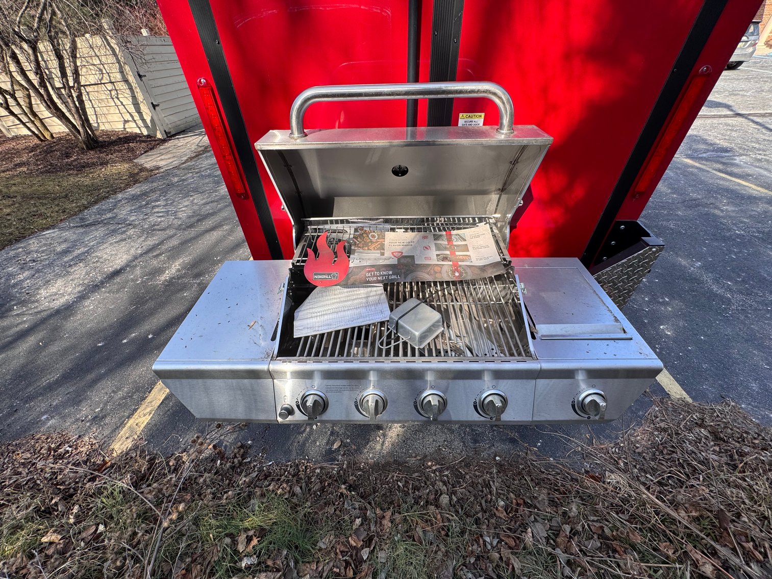 Image for TOWABLE TAILGATE TRAILER ONLINE ONLY AUCTION