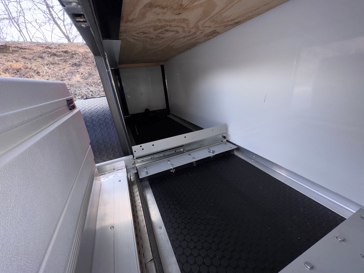 Image for TOWABLE TAILGATE TRAILER ONLINE ONLY AUCTION