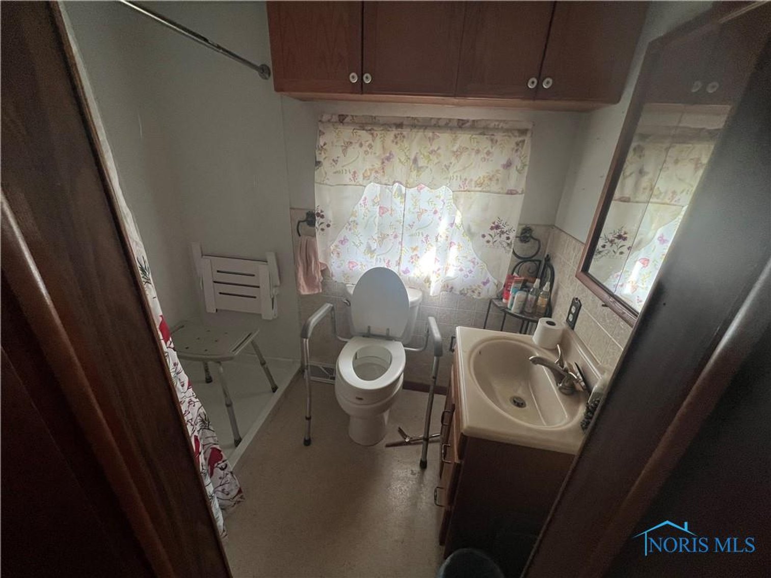Image for MINIMUM BID AUCTION $40,000! 917 Oak St