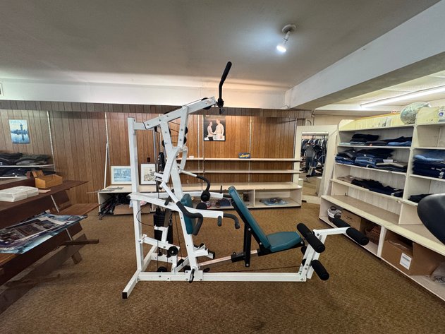 Image for SZAR'S MENS SHOP LIQUIDATION ONLINE ONLY AUCTION