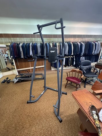 Image for SZAR'S MENS SHOP LIQUIDATION ONLINE ONLY AUCTION