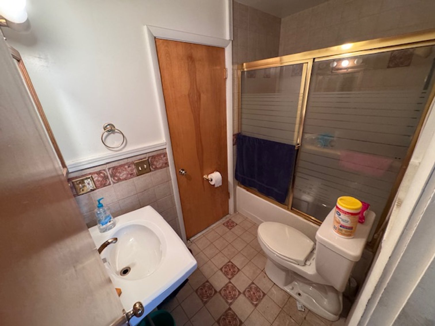 Image for MINIMUM BID AUCTION $119,000! 3249 N. Eastmoreland Dr