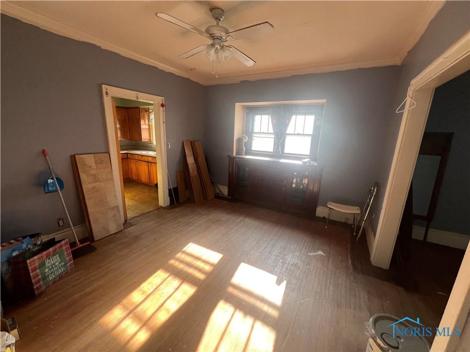 Image for MINIMUM BID AUCTION $49,000! 1048 Hawk St