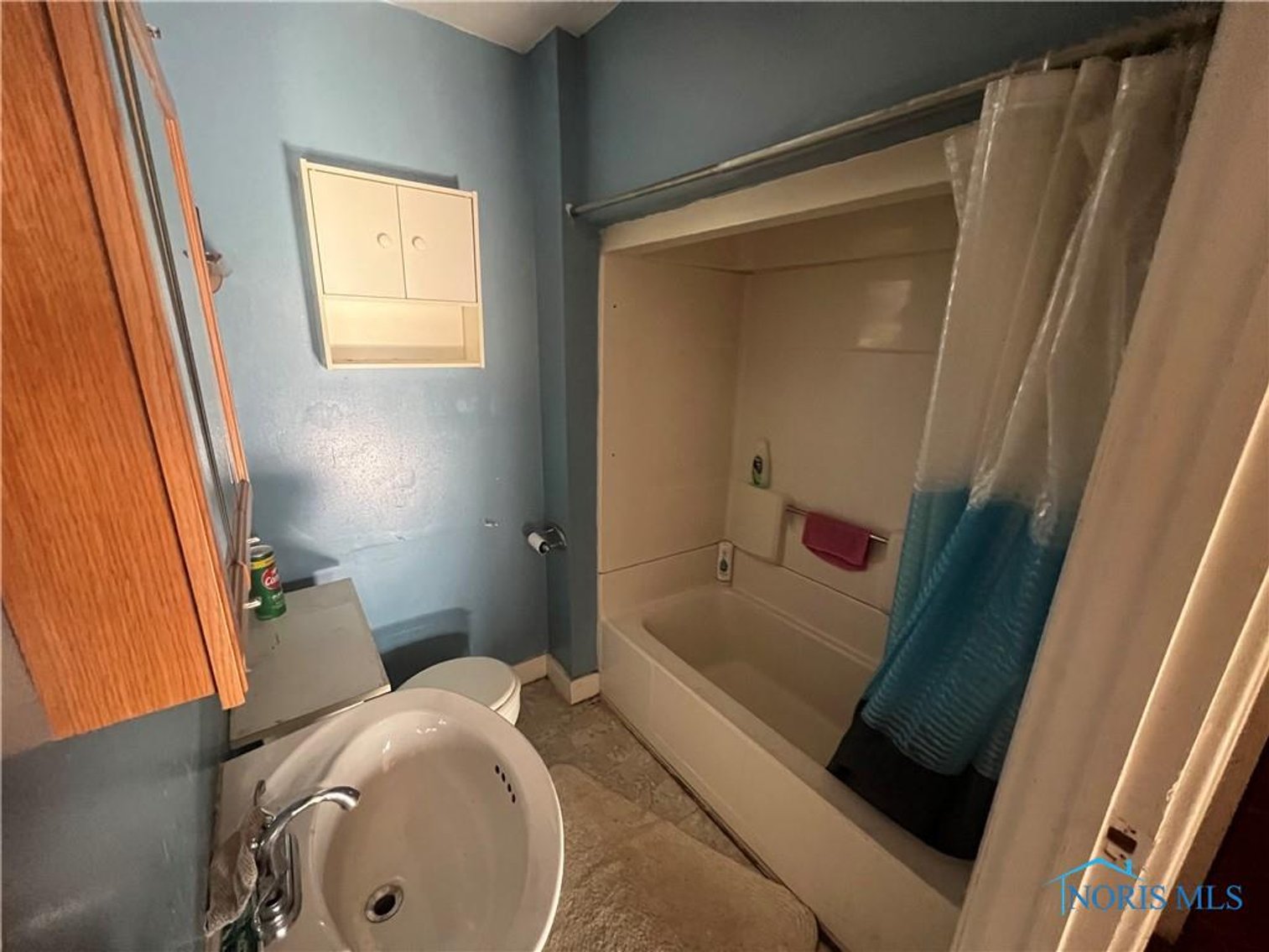 Image for MINIMUM BID AUCTION $49,000! 1048 Hawk St