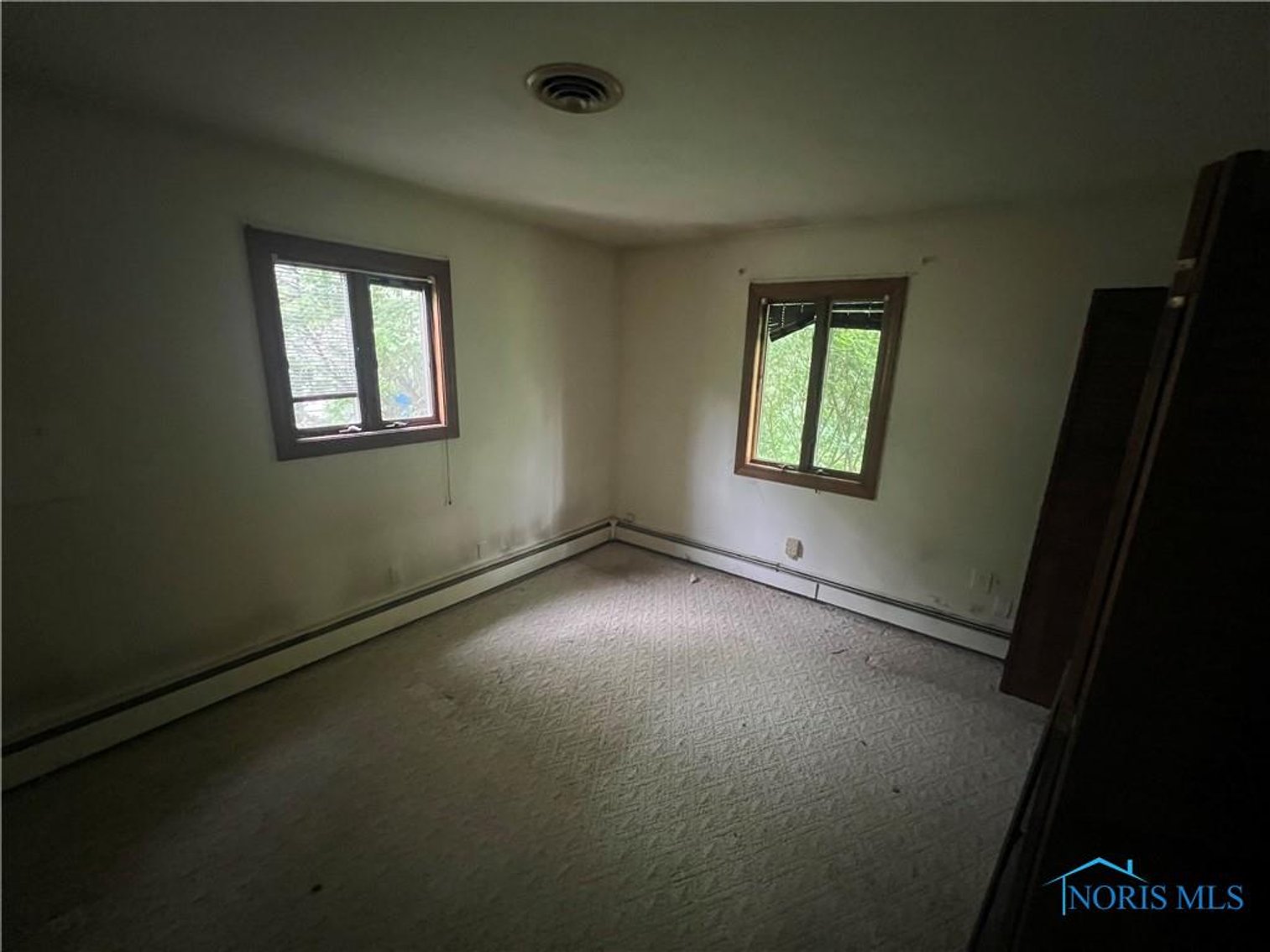 Image for MINIMUM BID AUCTION $199,000! 1035 Cherry St