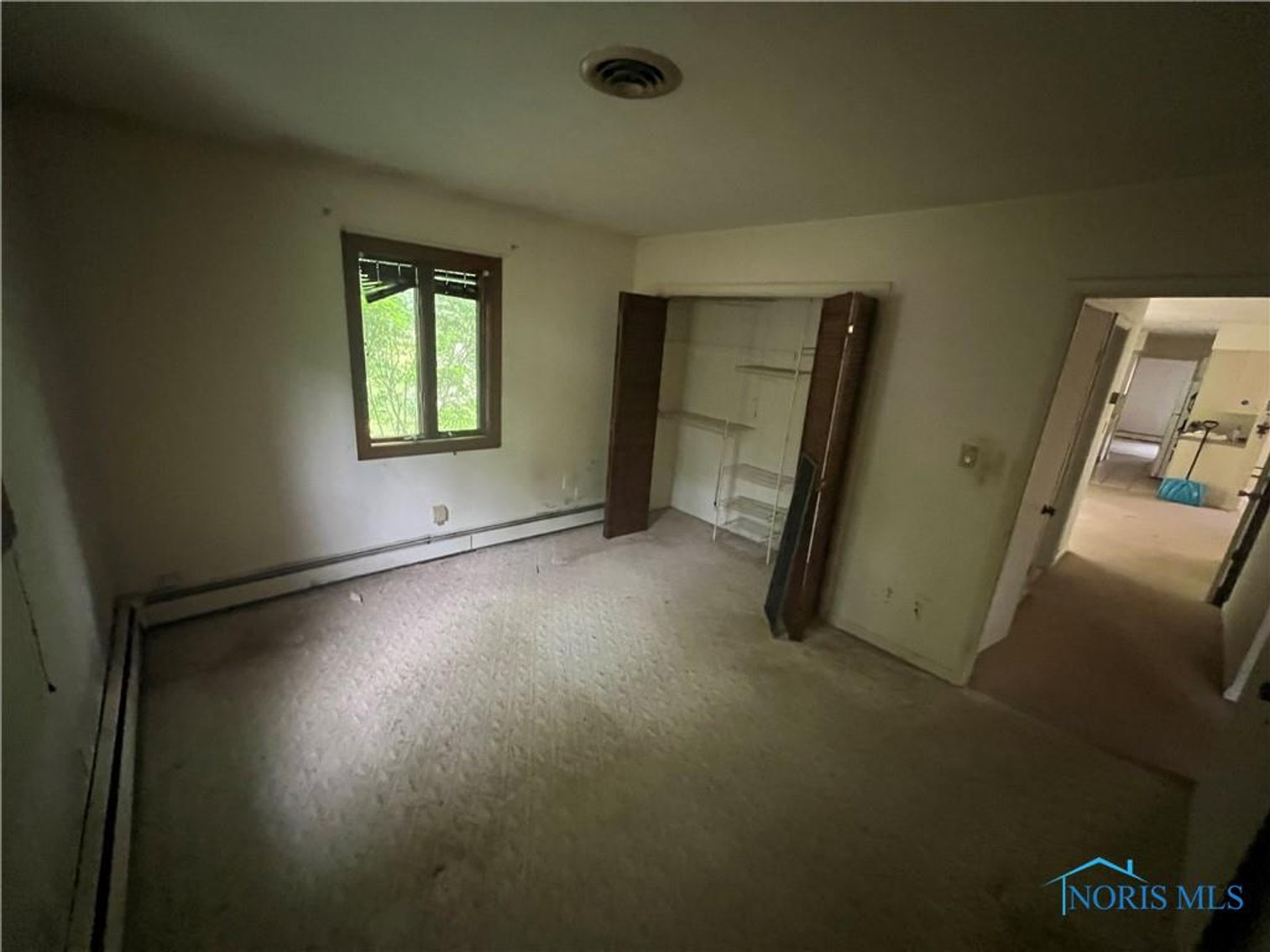 Image for MINIMUM BID AUCTION $199,000! 1035 Cherry St