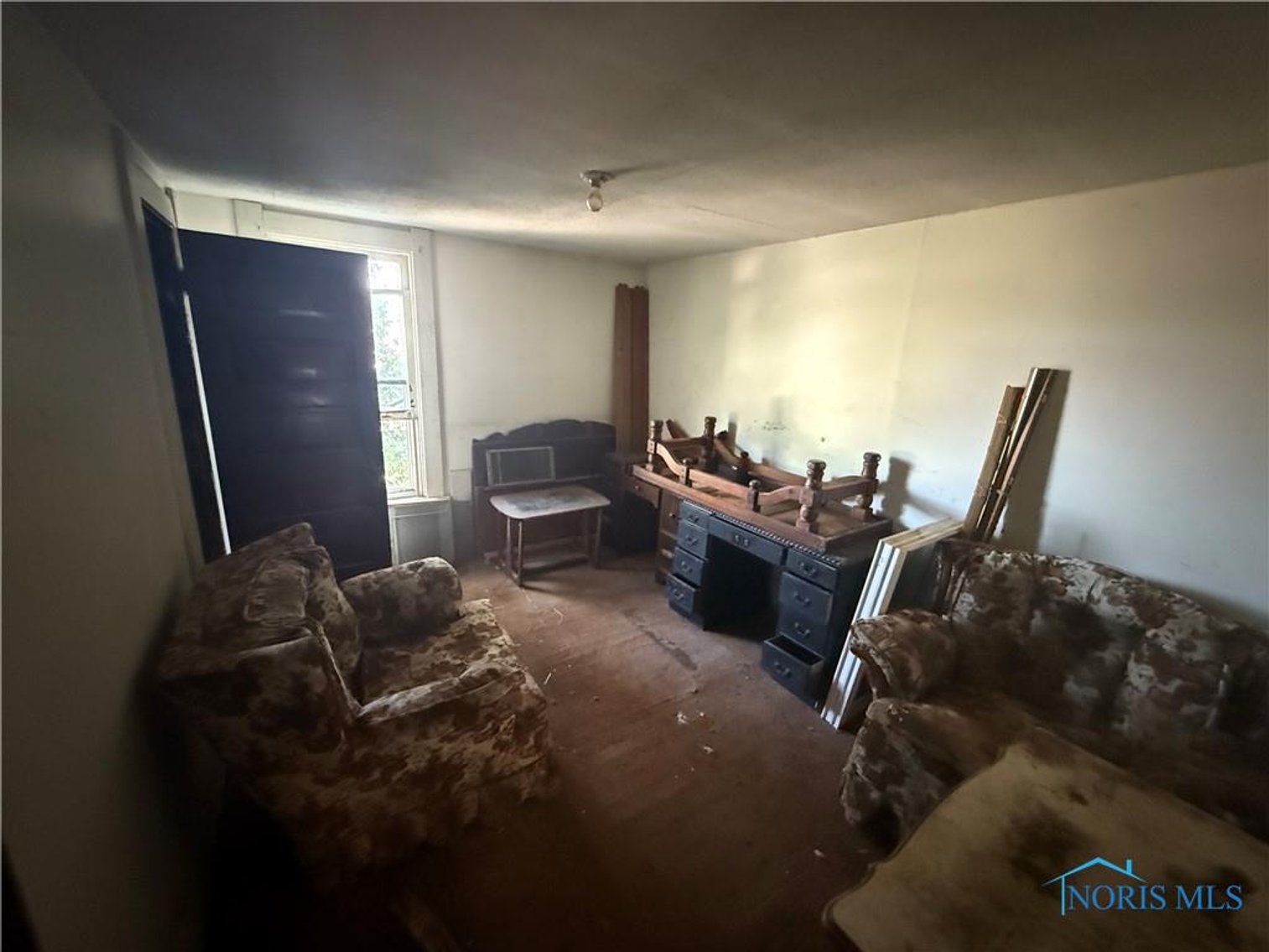 Image for MINIMUM BID AUCTION $25,000! 1441 Maumee St