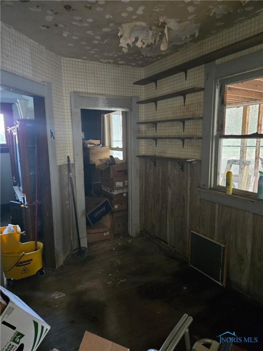 Image for MINIMUM BID AUCTION $25,000! 1441 Maumee St