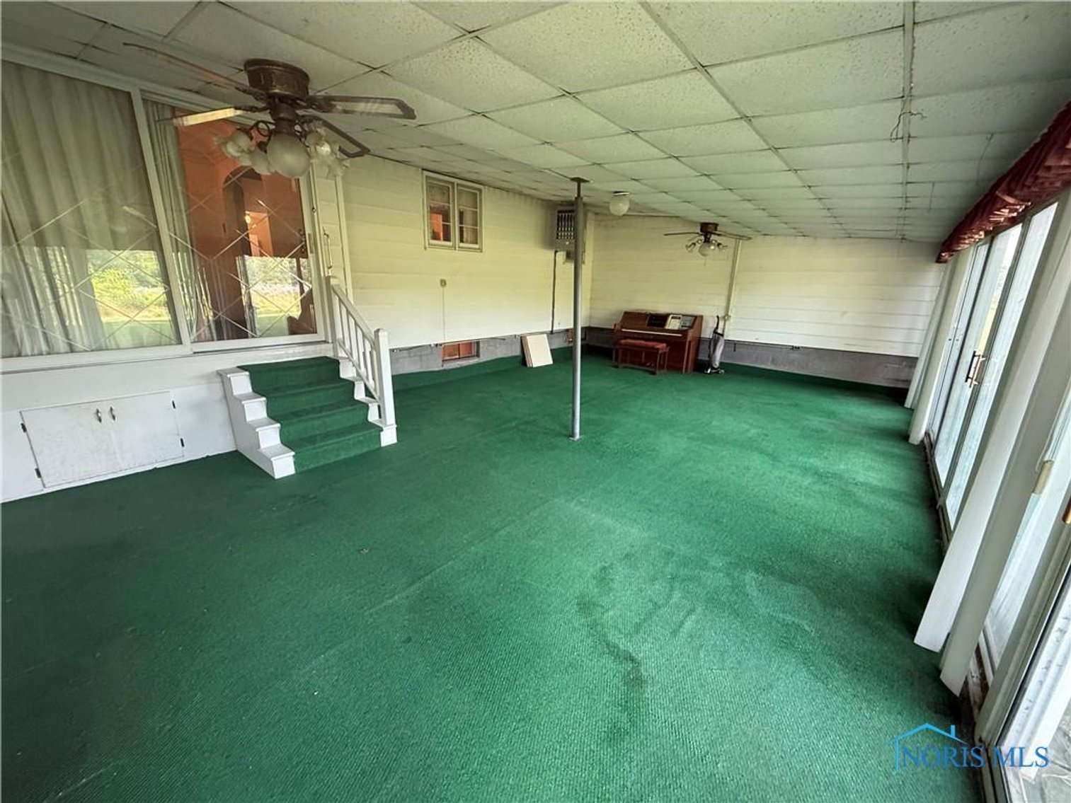 Image for MINIMUM BID AUCTION $160,000!  242 Bierley Ave