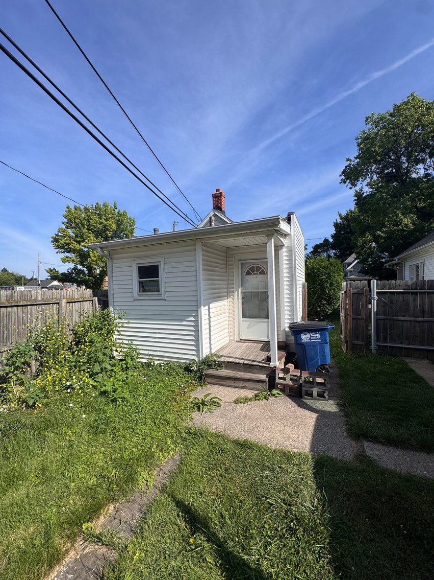 Image for MINIMUM BID AUCTION $29,000! 222/218 E Park