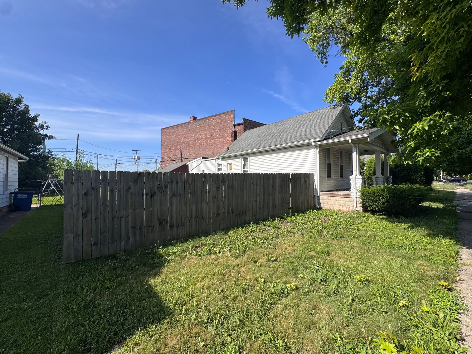 Image for MINIMUM BID AUCTION $29,000! 222/218 E Park