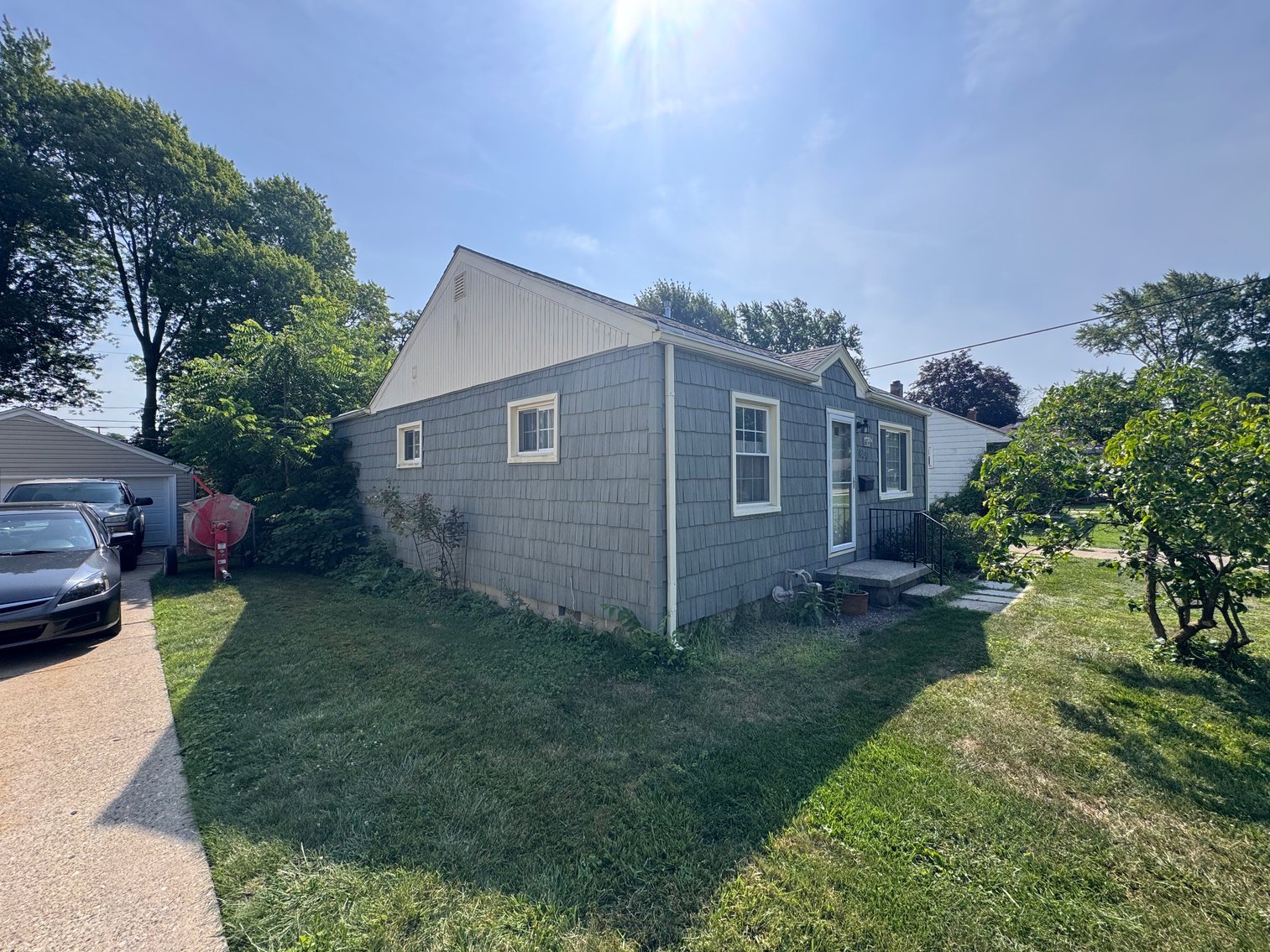 Image for MINIMUM BID AUCTION $89,000! 850 Lamonde Dr