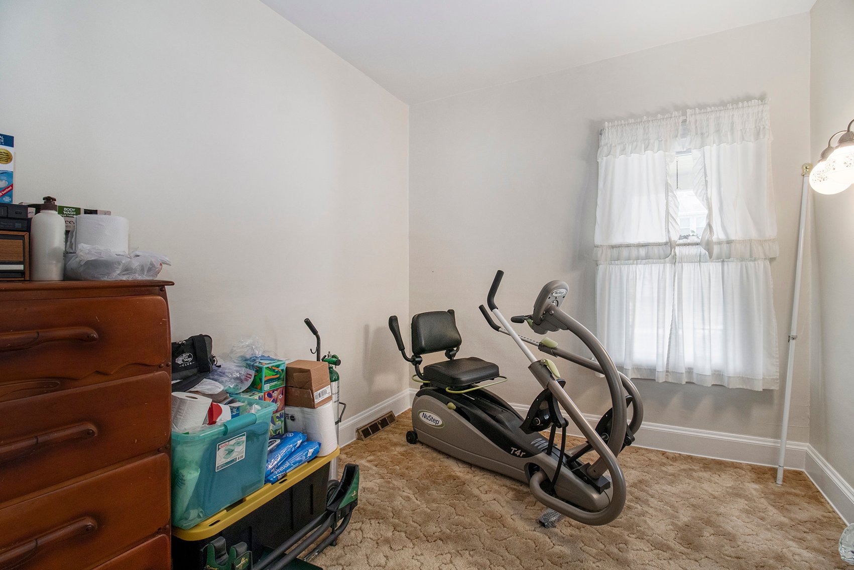 Image for MINIMUM BID AUCTION $45,000! 255 Marlyand Ave