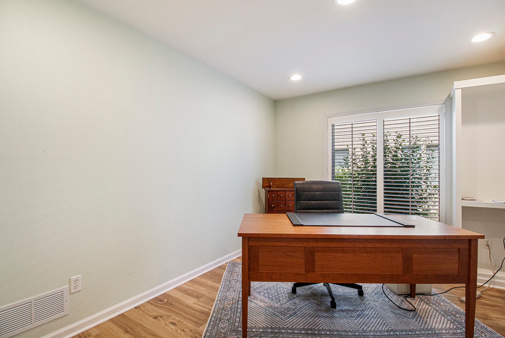 Image for MINIMUM BID AUCTION $279,000! 8637 Stone Oak Dr