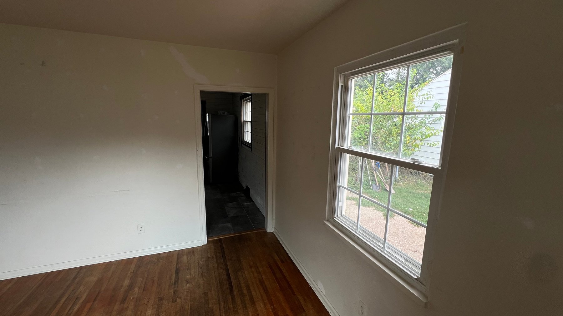 Image for MINIMUM BID AUCTION $89,000! 850 Lamonde Dr