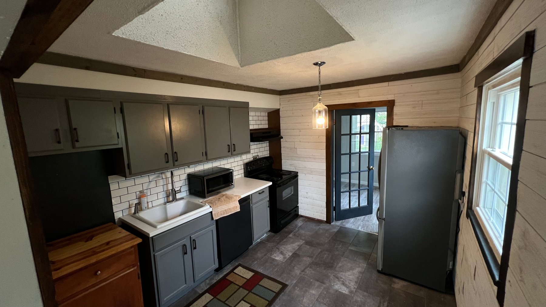 Image for MINIMUM BID AUCTION $89,000! 850 Lamonde Dr