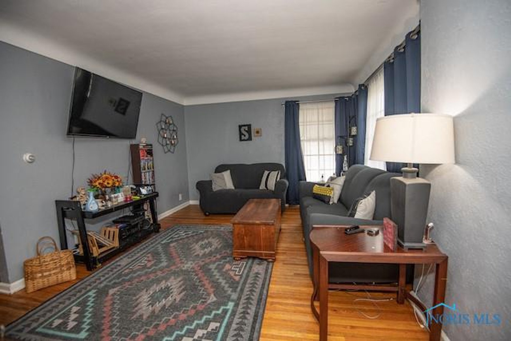 Image for SOLD PRIOR TO AUCTION! 3228 Manhattan