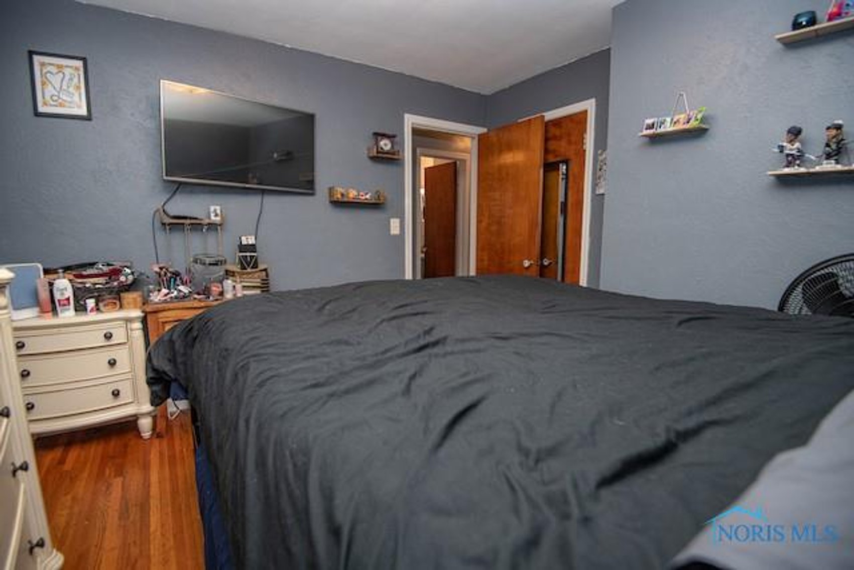 Image for SOLD PRIOR TO AUCTION! 3228 Manhattan