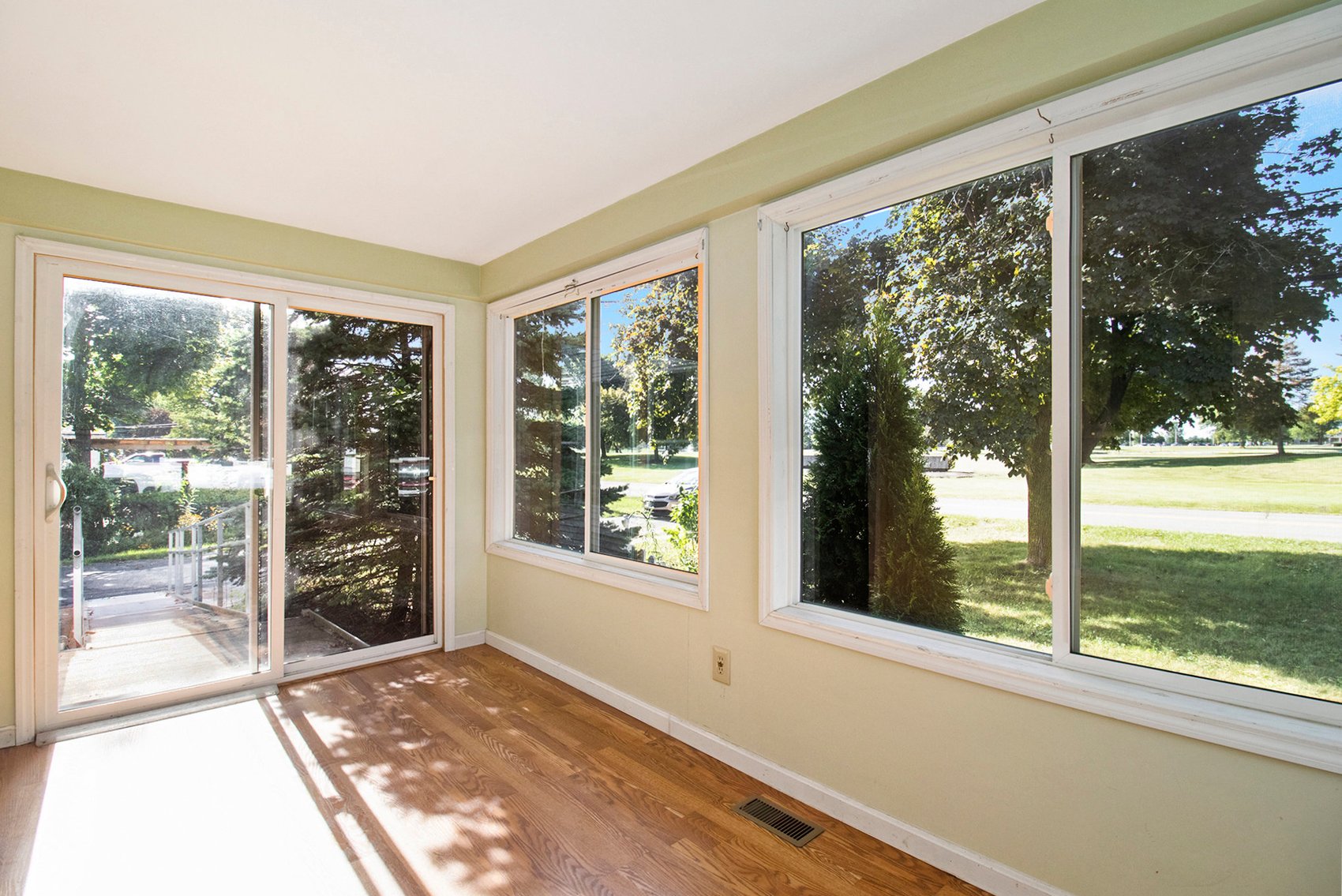 Image for MINIMUM BID AUCTION $79,000! 5400 E Albain Rd