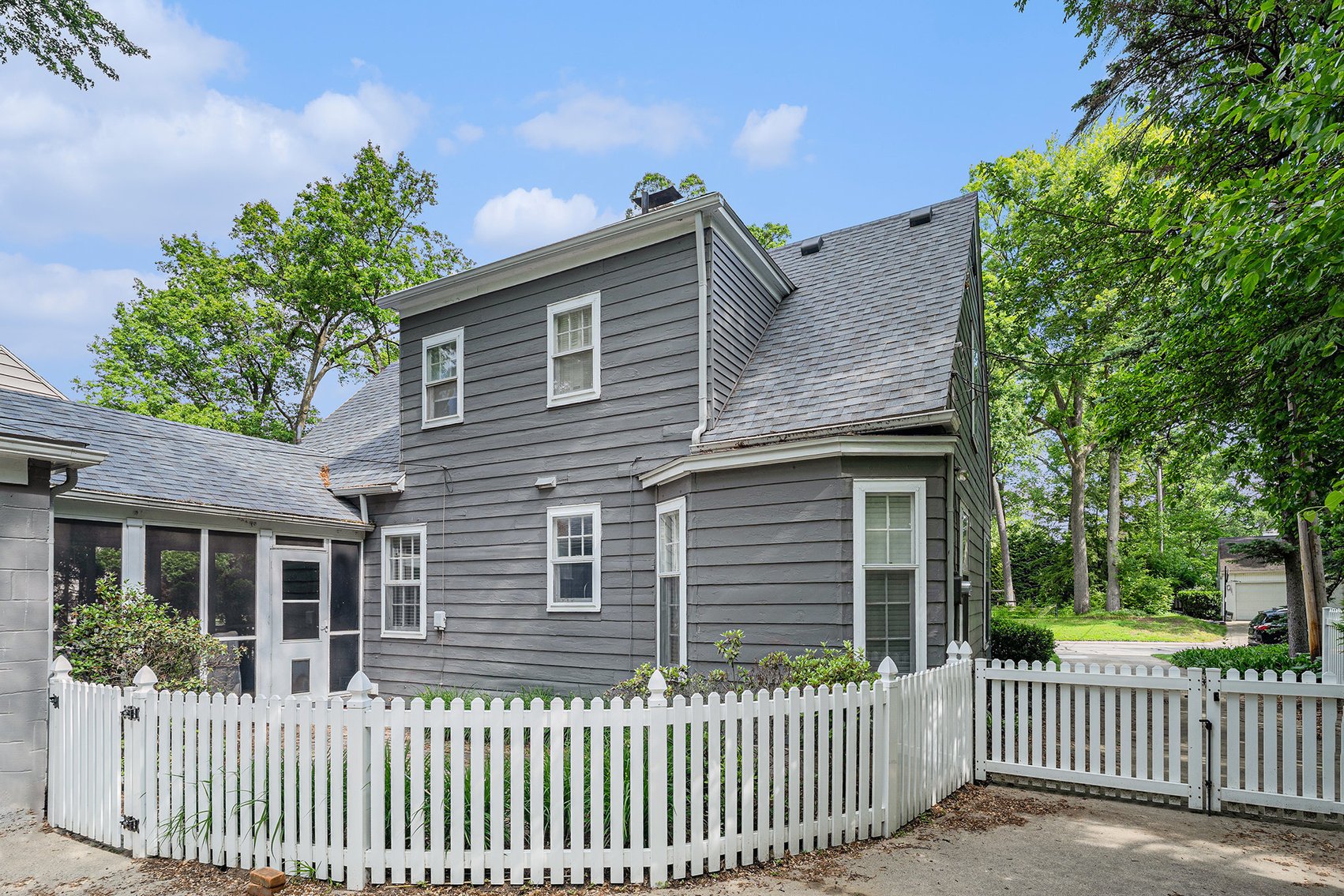 Image for SOLD PRIOR TO AUCTION!  4117 Sheraton