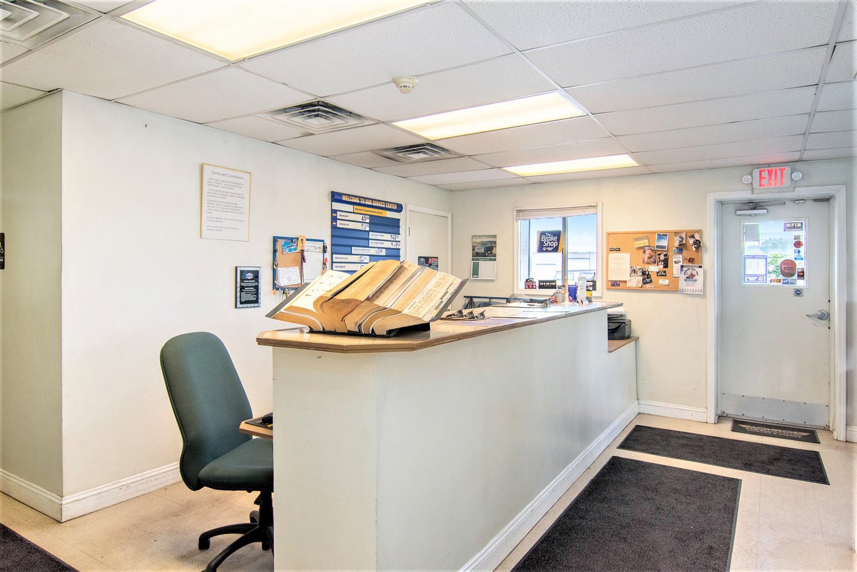 Image for MINIMUM BID AUCTION $275,000! 650 Plasterbed