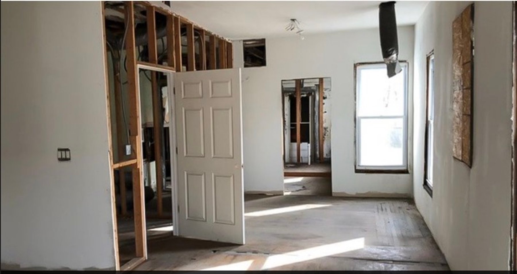 Image for MINIMUM BID AUCTION $75,000! 1217 Broadway