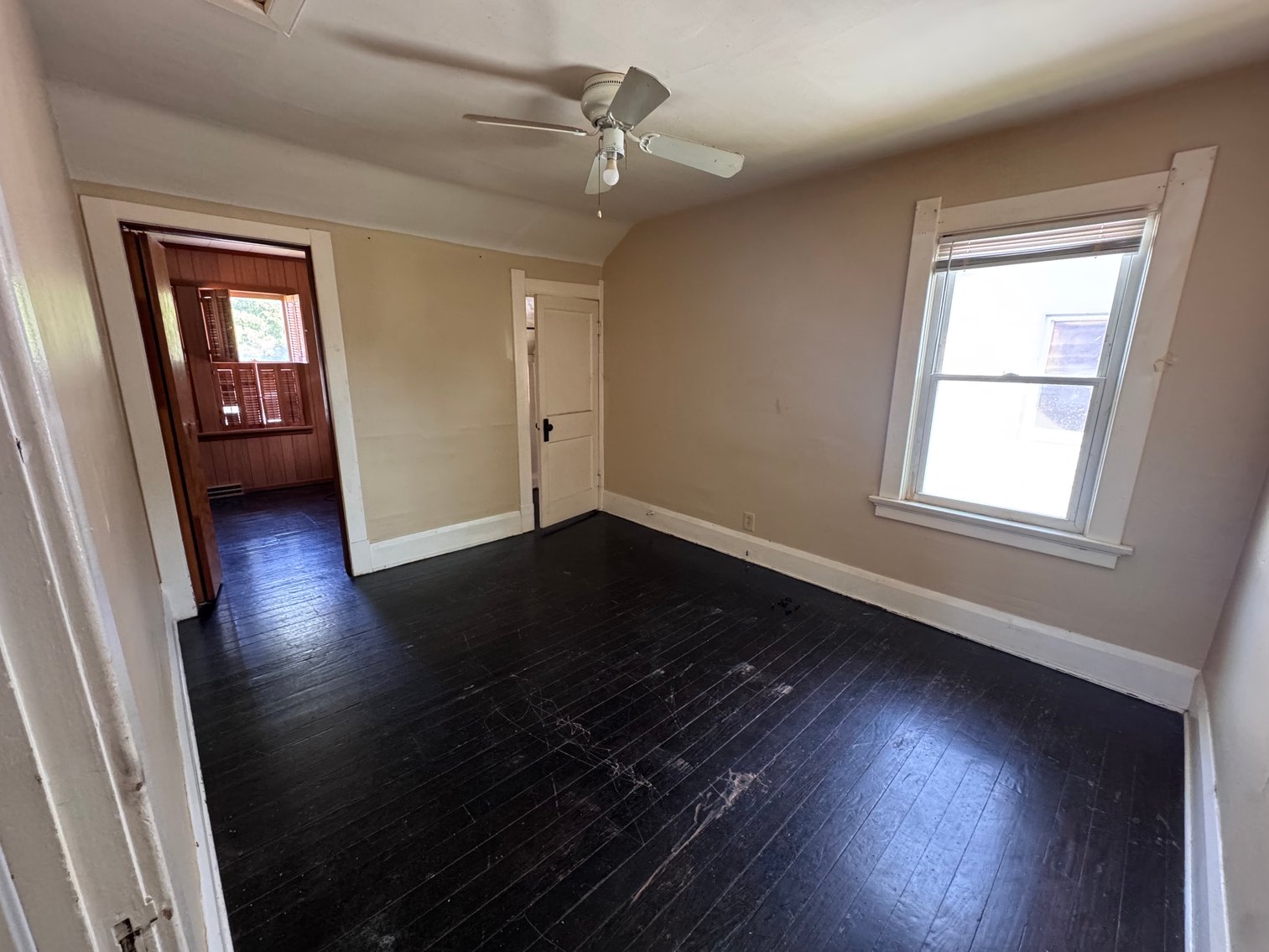 Image for MINIMUM BID AUCTION $39,000! 576 Bronx Dr