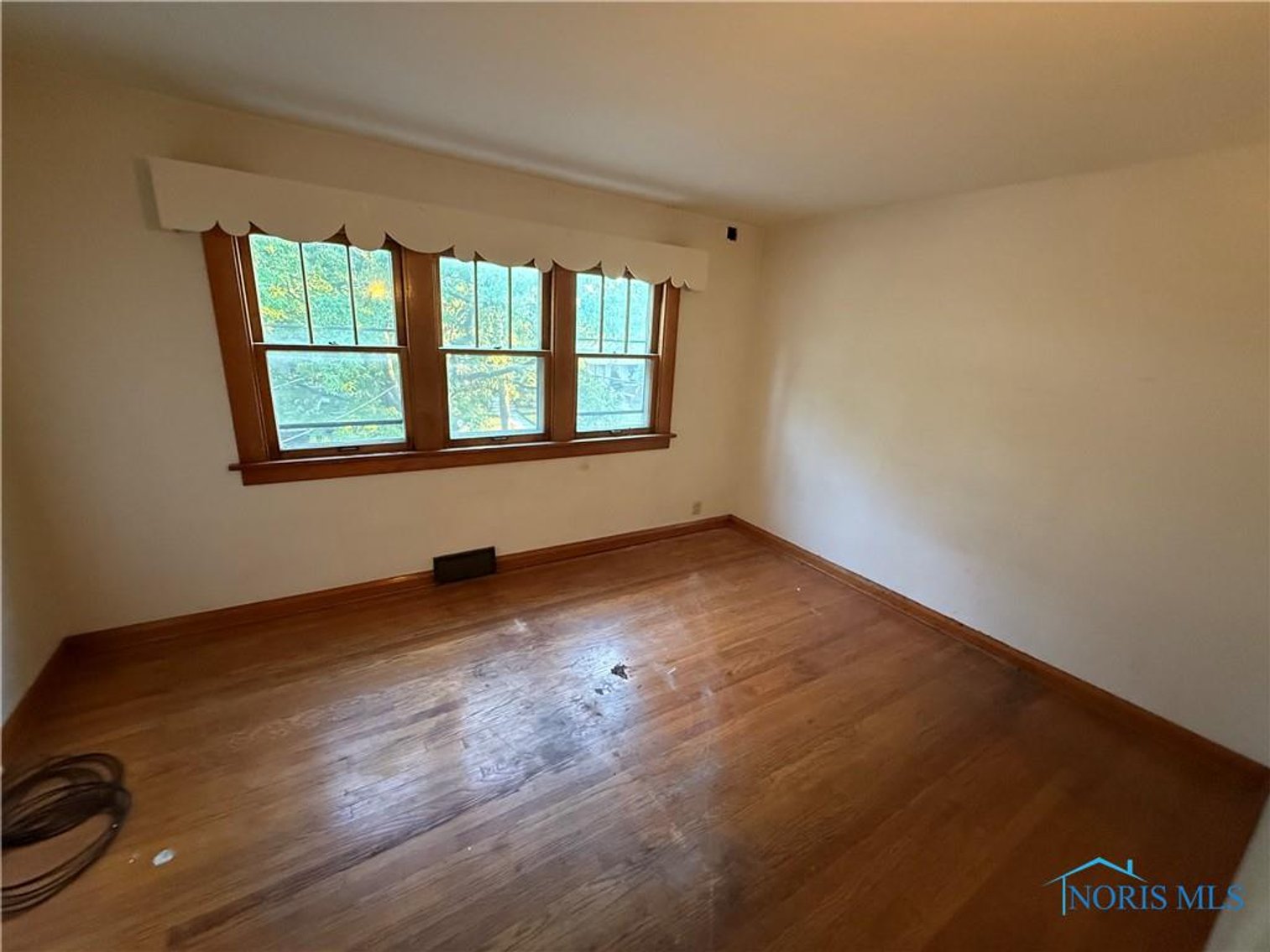 Image for MINIMUM BID AUCTION $40,000! 616 Park St