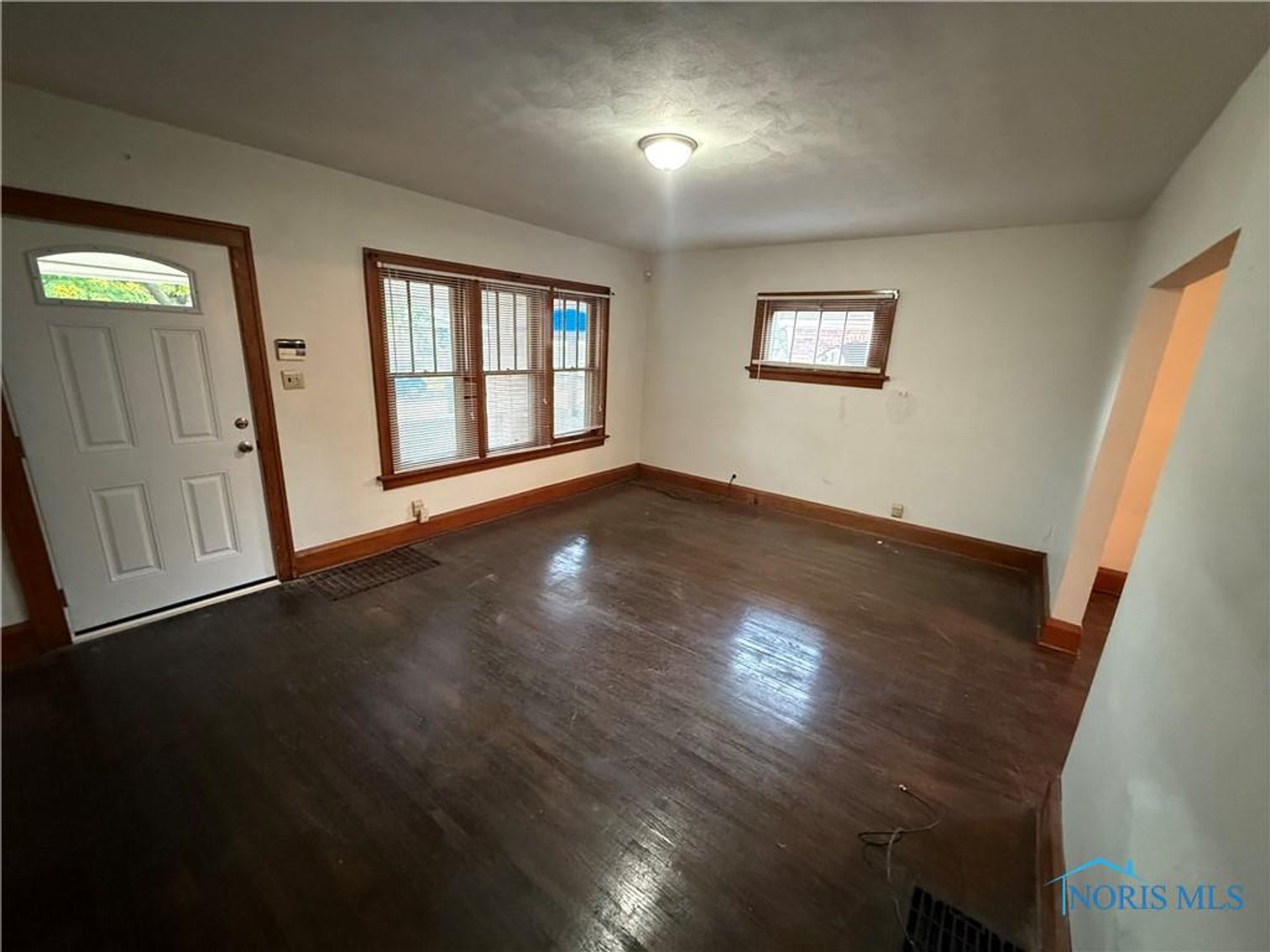 Image for MINIMUM BID AUCTION $40,000! 616 Park St