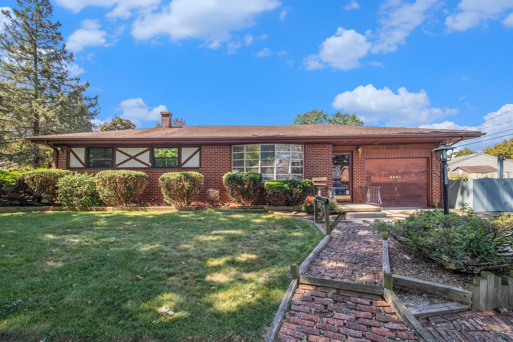 Image for MINIMUM BID AUCTION $129,000! 6051 Dellwood