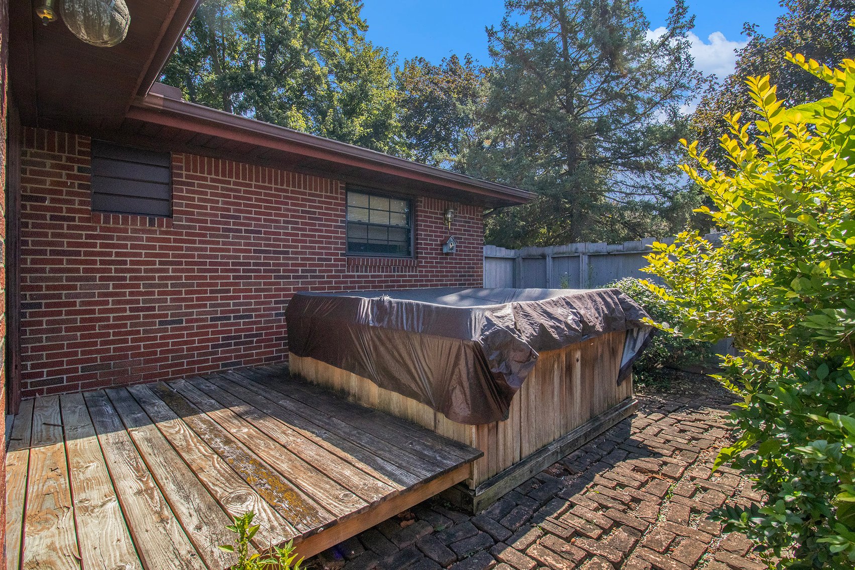 Image for MINIMUM BID AUCTION $129,000! 6051 Dellwood