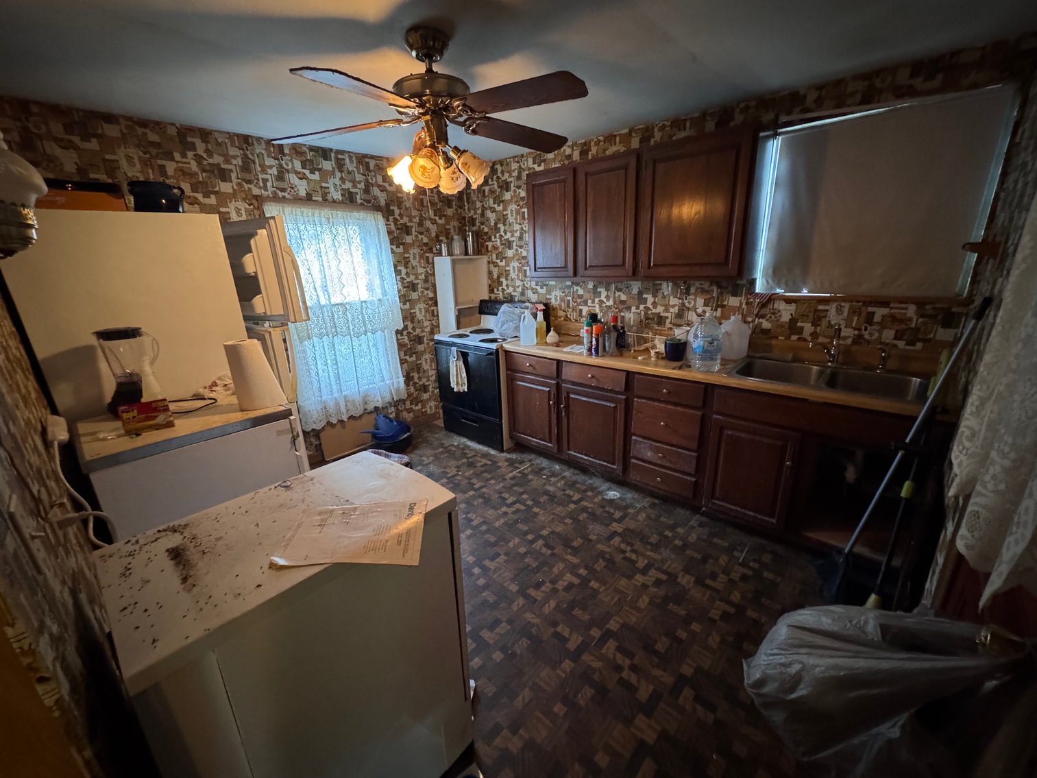 Image for MINIMUM BID AUCTION $19,000! 852 Berry