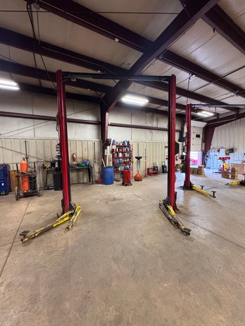 Image for AUTO BODY SHOP ONLINE ONLY AUCTION