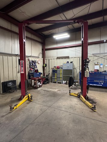 Image for AUTO BODY SHOP ONLINE ONLY AUCTION