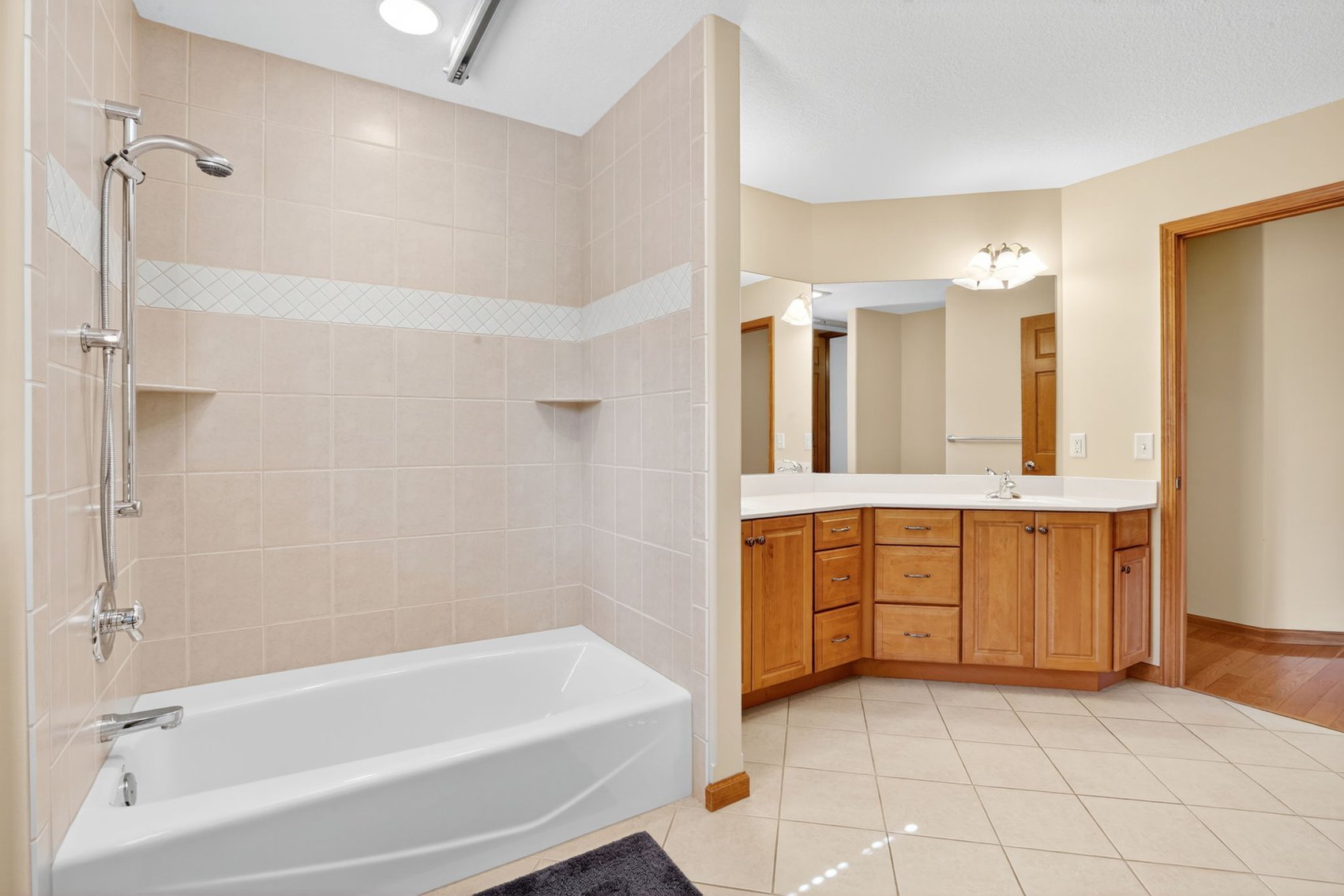 Image for MINIMUM BID AUCTION $499,000! 3962 Secluded Ravine Ct