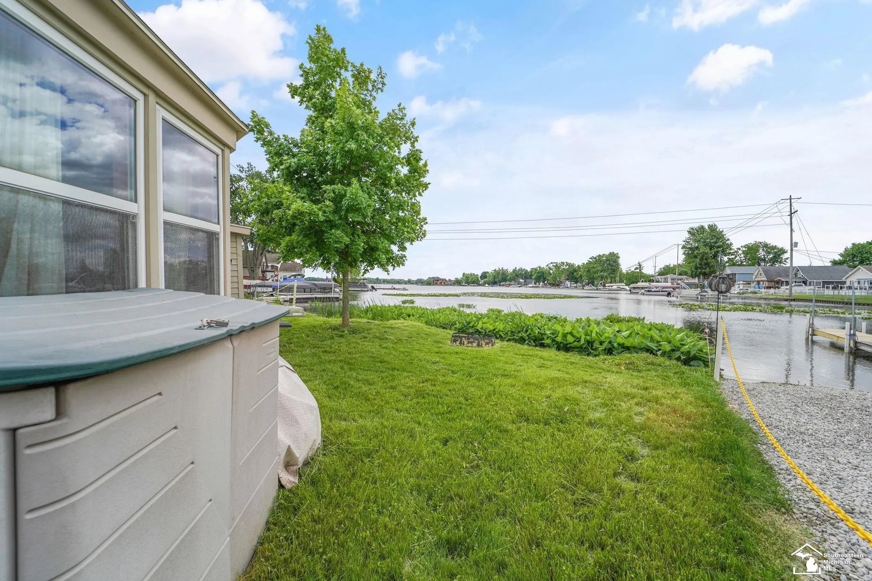 Image for ONLINE ONLY REAL ESTATE AUCTION! 2875 Round Lake Hwy