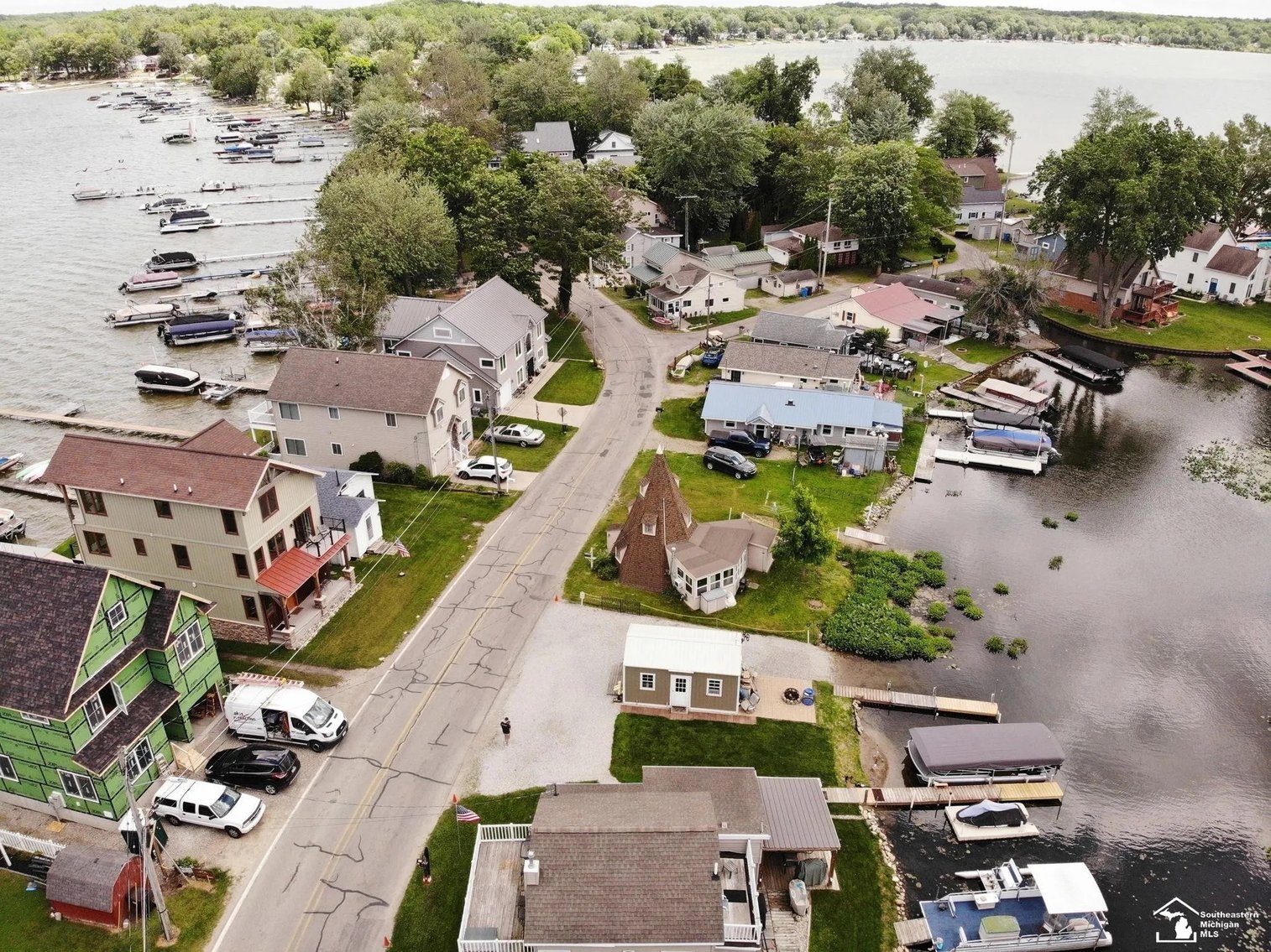 Image for ONLINE ONLY REAL ESTATE AUCTION! 2875 Round Lake Hwy