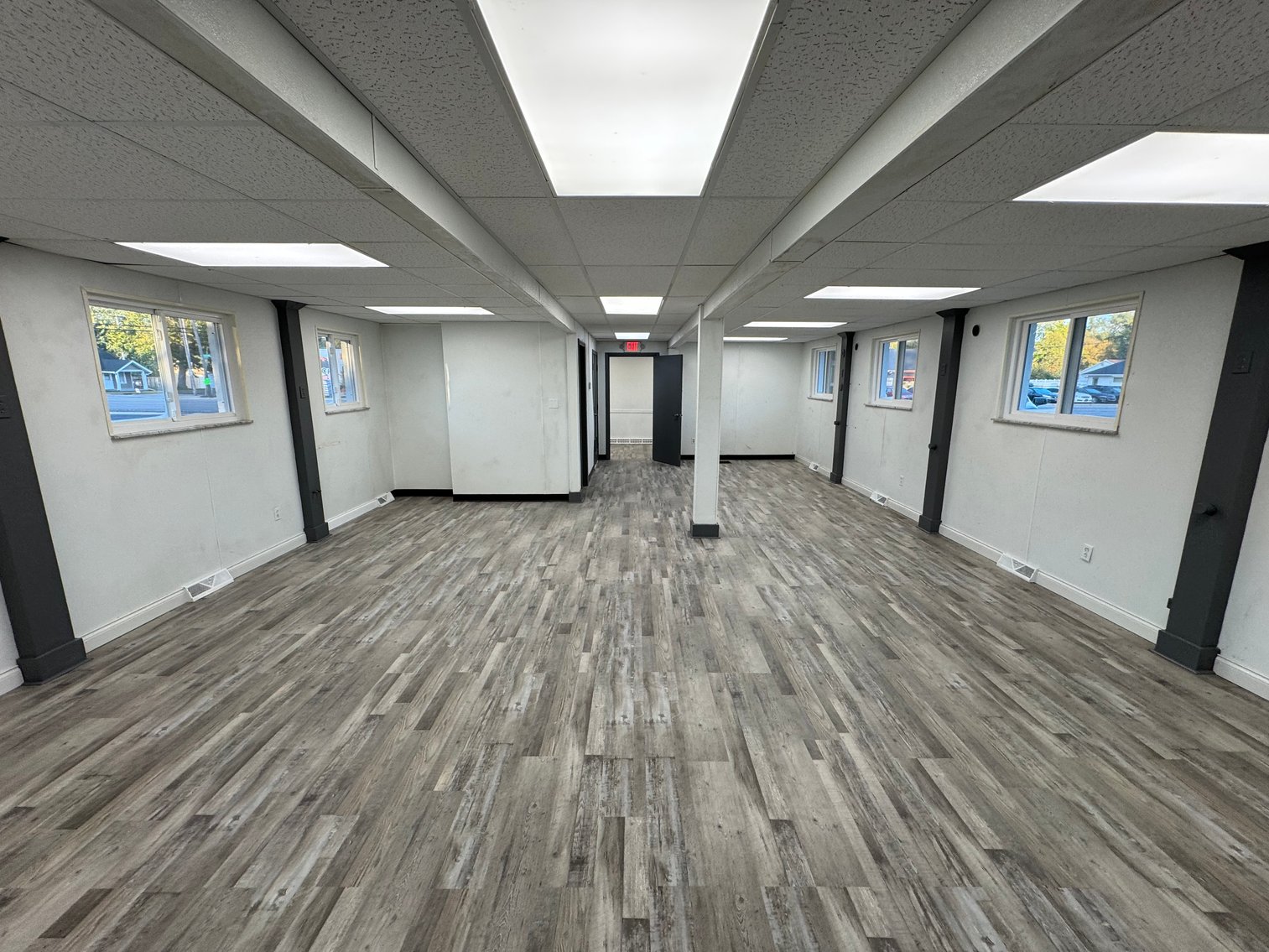 Image for MINIMUM BID AUCTION $99,000! 1916 N Reynolds Rd