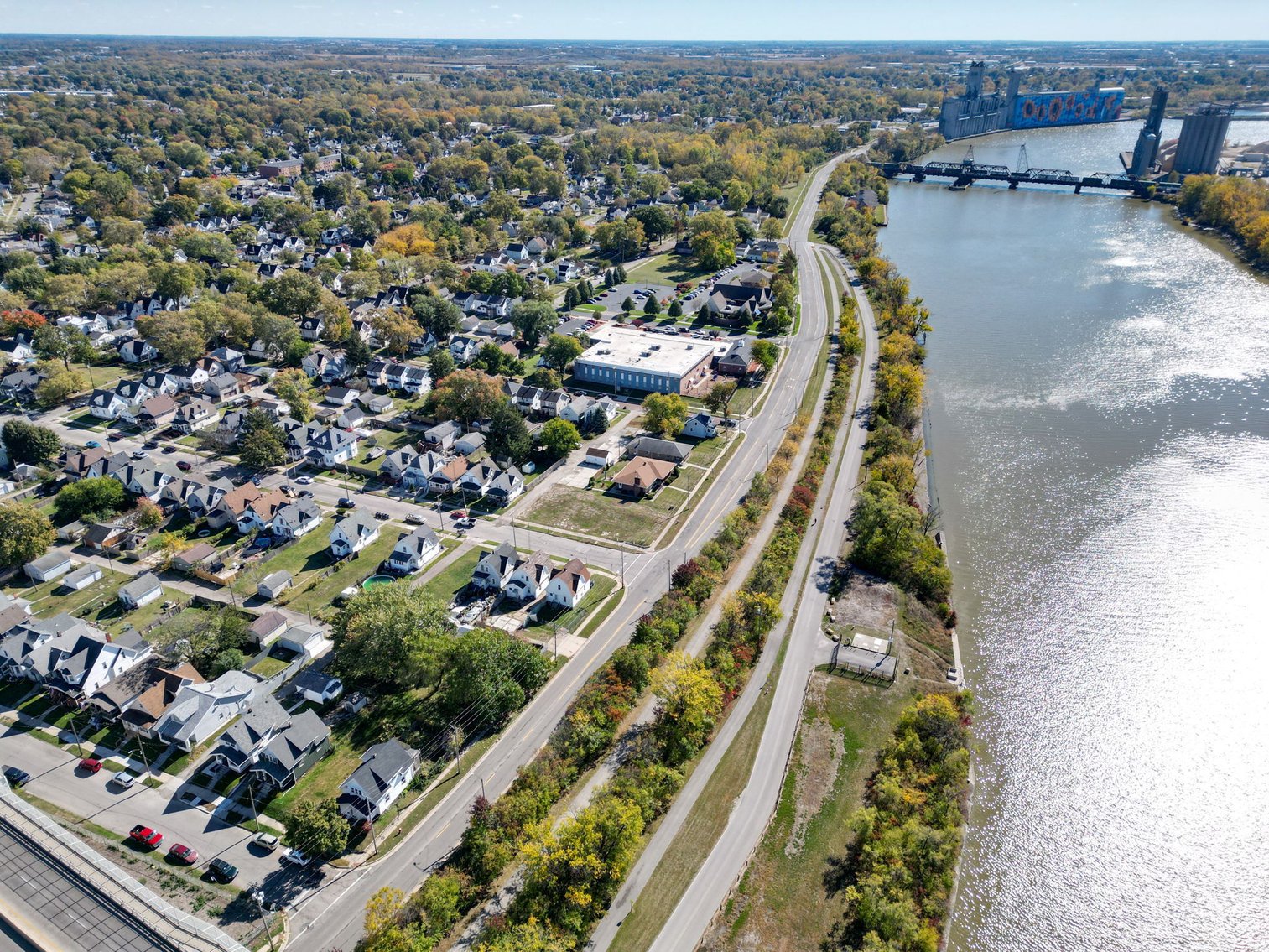 Image for MINIMUM BID AUCTION $99,000! 611 Miami St