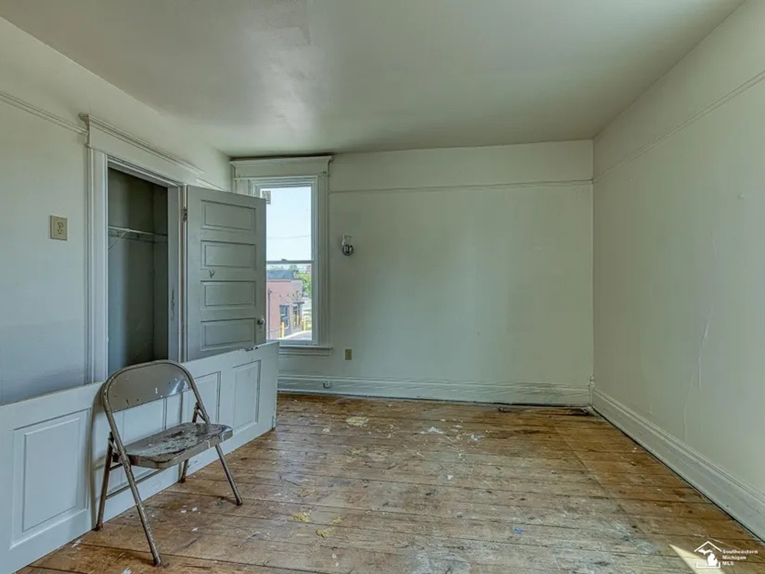 Image for MINIMUM BID AUCTION $49,000! 611 S. Monroe St.